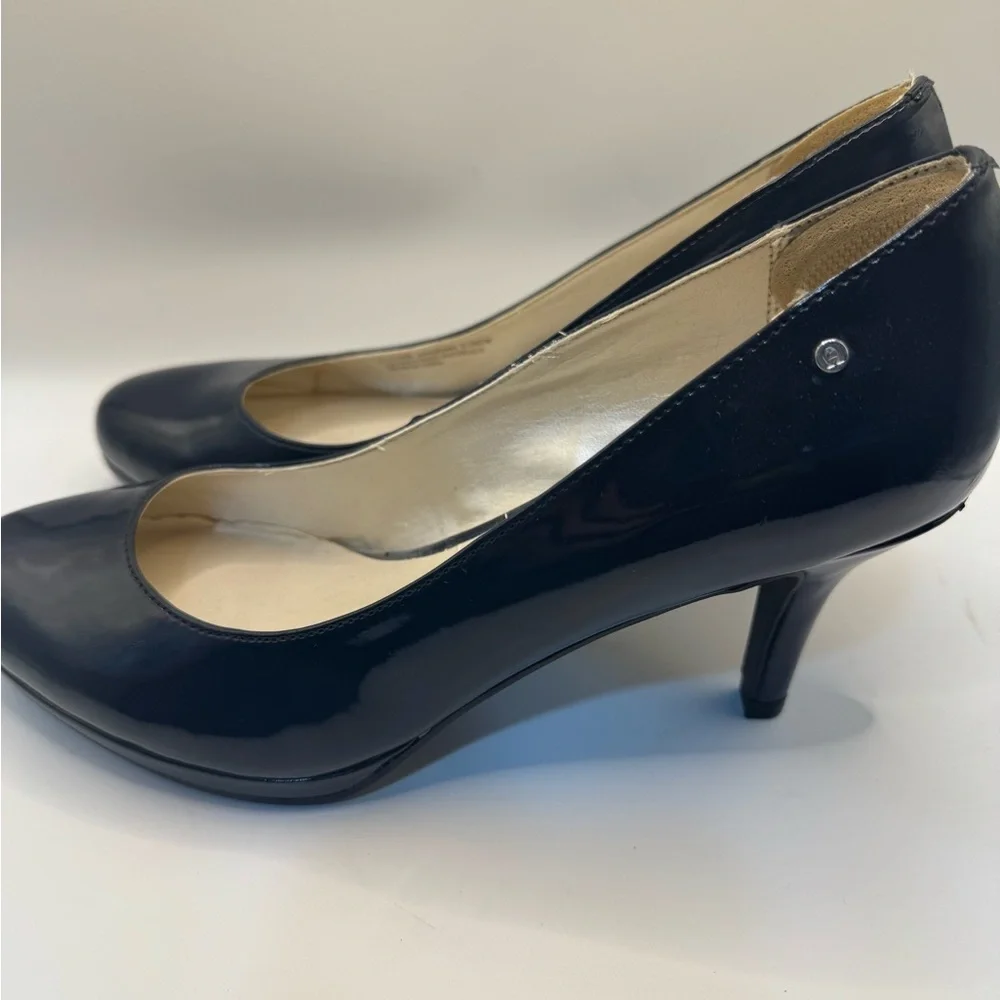 Classic‎ Black Women's Shoes